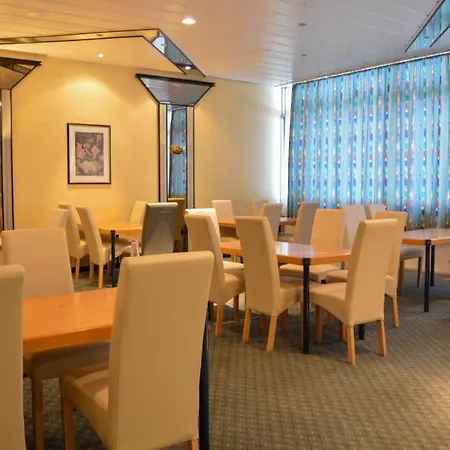 Sonnenhotel Kreuzeck 3*