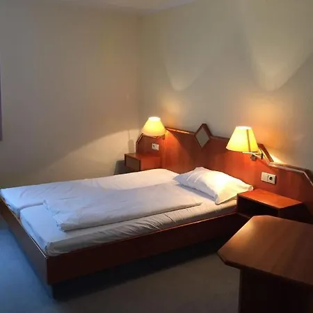 Sonnenhotel Kreuzeck 호텔 3*